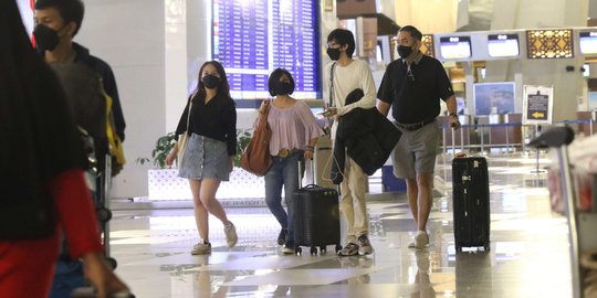 Syarat Perjalanan Luar Negeri Terbaru Maret 2022