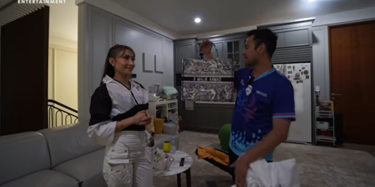 Penampakan Tas Mahal Nagita Slavina Kado dari Ayu Dewi, Ada Nama R Malik Ahmad