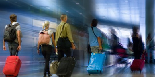 Aturan Lengkap Wisman ke Bali, Batam dan Bintan Bebas Karantina