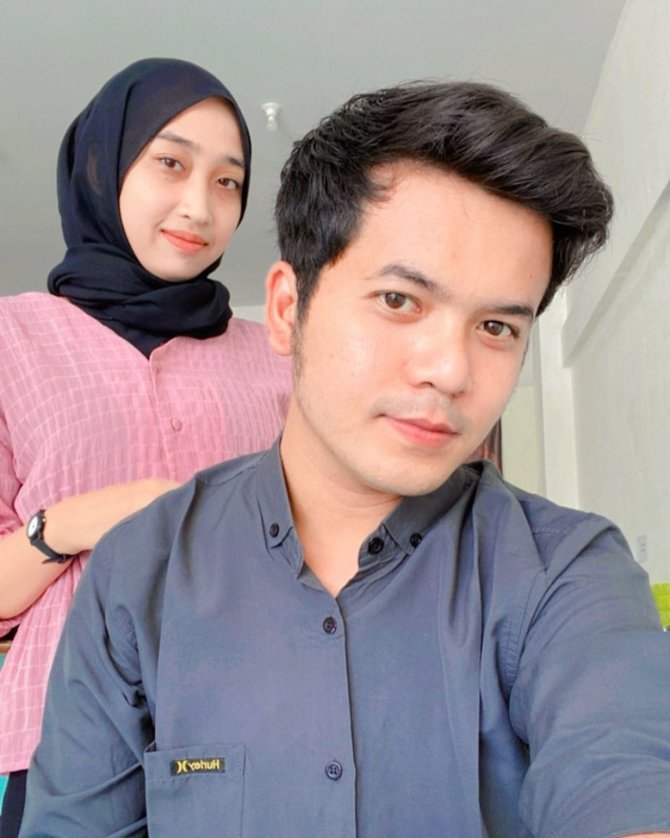 potret dayat dan istri