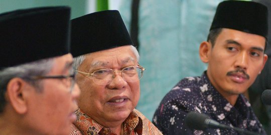 Pelonggaran Aturan, Saf Jemaah Masjid Kembali Dirapatkan