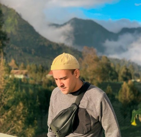 riza shahab