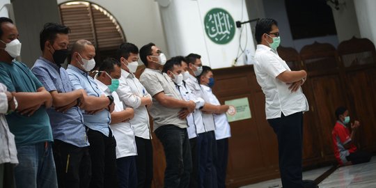 MUI: Saf Salat Bisa Kembali Dirapatkan usai Pelonggaran Aturan Covid-19