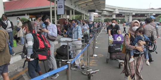 DPR Minta Pemerintah Segera Rumuskan Prokes Penyesuaian Baru Hadapi Covid-19