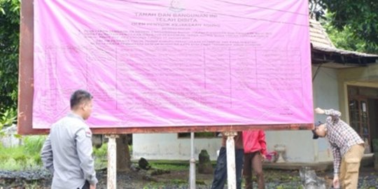 Kejagung Sita Aset Tersangka Kasus Korupsi LPEI di Surabaya