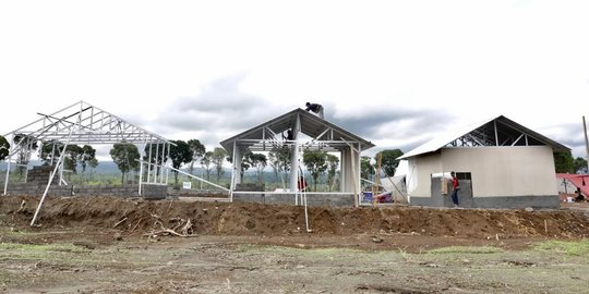 Rumah untuk Korban Erupsi Gunung Semeru Sudah Dibangun Capai 1.200 Unit