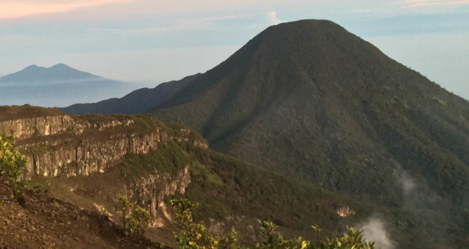 gunung gede pangrango