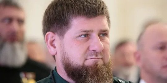 Pemimpin Chechnya Ramzan Kadyrov Ancam Ukraina: Menyerah Atau Riwayat Kalian Tamat