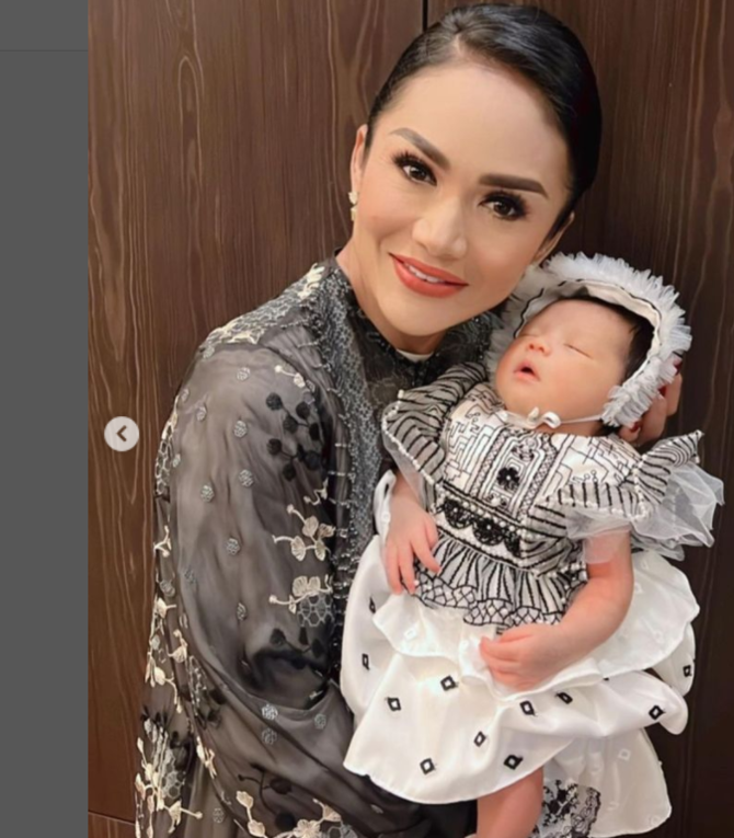 aqiqah ameena hanna nur atta