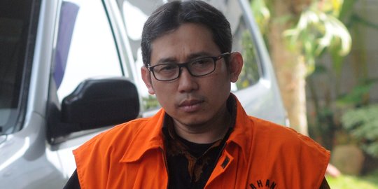Logam Mulia hingga Tas Mewah Eks Pejabat Menkeu Dilelang KPK Terjual Rp1,6 Miliar