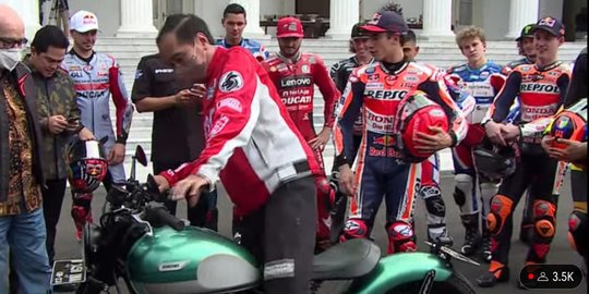 Jokowi Pamer Motornya ke Marc Marquez dan Pebalap MotoGP Lain