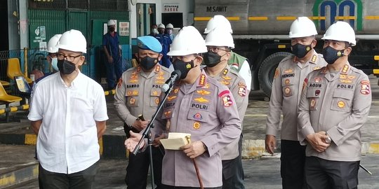 Sambangi Pasar Bantar Gebang, Kapolri Cek Ketersediaan Minyak Goreng