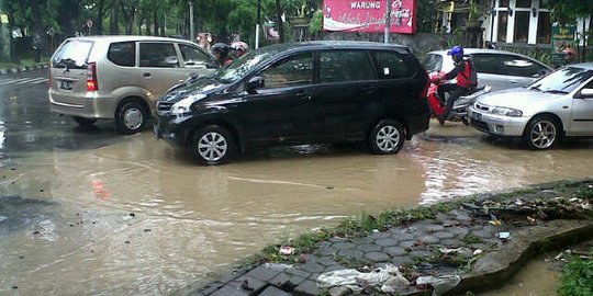 Pakar ITB Sebut Susutnya Air Tanah Sebabkan Fenomena Banjir di Bandung, Ini Alasannya