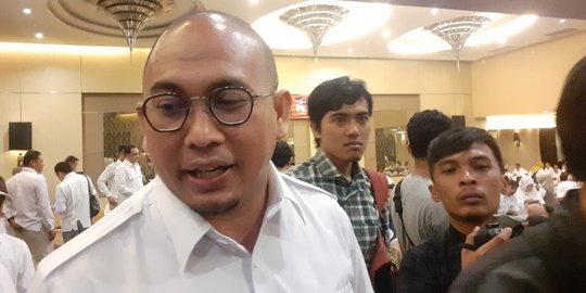 Anggota DPR Minta Menko Perekonomian Dihadirkan saat Bahas Masalah Minyak Goreng