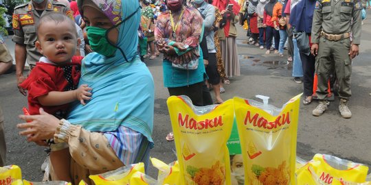 Harga Minyak Goreng Kemasan Naik, Kelas Menengah Paling Terdampak