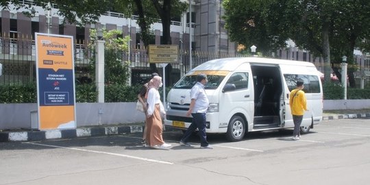 Jakarta Auto Week Hadir di Tengah Kota, Ada Akses Bus Gratis dari Stasiun MRT Istora