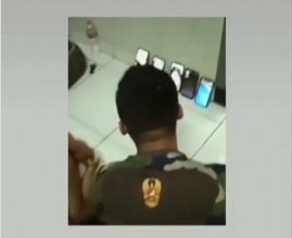 pejuang ldr momen para tni video call masal sama pasangan bak nonton bareng