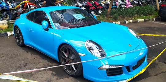 Polisi Cek Kewajaran Harga Mobil Porsche yang Dibeli Doni dari Arief Muhammad