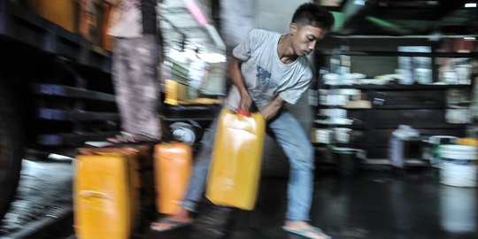 Subsidi Minyak Curah Dorong Peredaran Minyak Goreng Oplosan