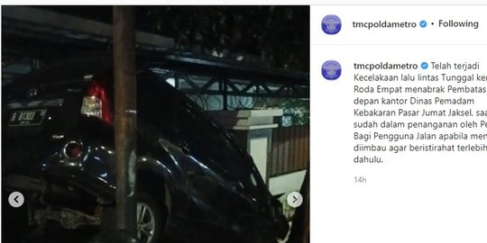 Tabrak Pohon dan Terjungkal di Jaksel, Mobil Avanza Ditinggal Kabur Pengemudi