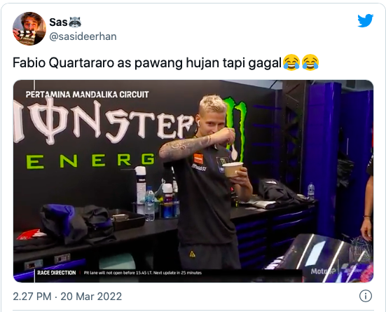 curi perhatian intip potret fabio quartararo tiru gaya pawang hujan di sirkuit manda