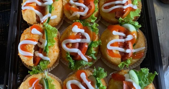 6 resep donat crispy empuk berbagai varian mudah dibuat