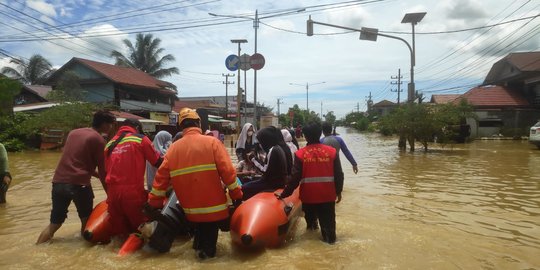 Banjir di Kutai Timur, 2.090 Jiwa Mengungsi dan Satu Orang Meninggal Dunia
