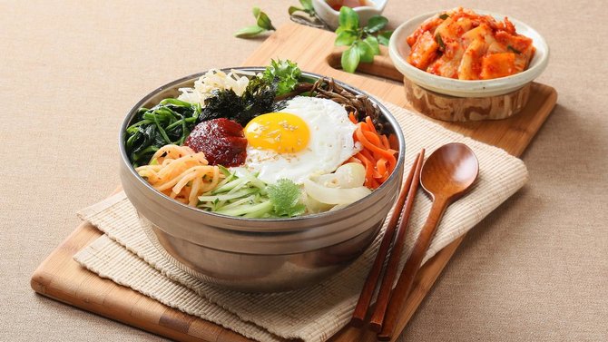 ilustrasi bibimbap