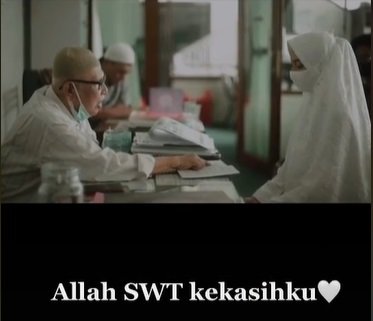 kisah cewek non muslim dari kecil sekolah di yayasan islam lulus pilih jadi mualaf