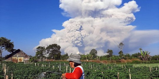 Penyebab Gunung Sinabung Meletus, Berikut Penjelasan Lengkapnya