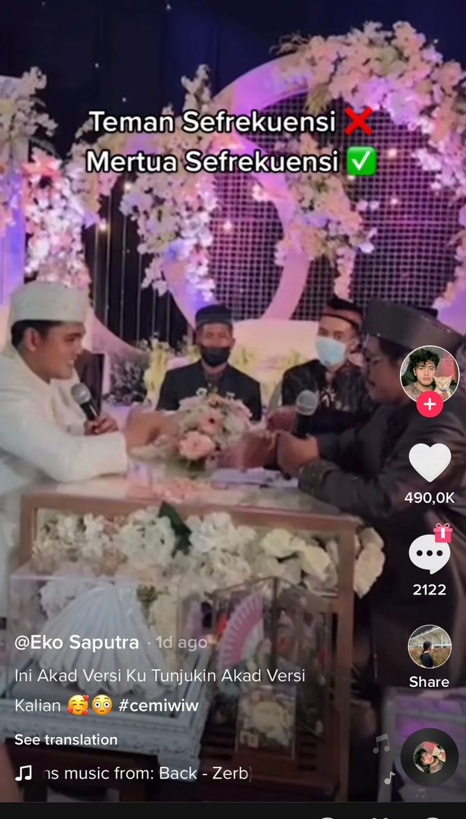 adu panco saat akad aksi pengantin pria dan mertua ini curi perhatian