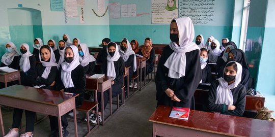 Taliban Kembali Tutup Pintu Sekolah untuk Anak Perempuan