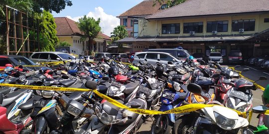 Polisi Amankan 63 Sepeda Motor Hasil Curian di Karawang