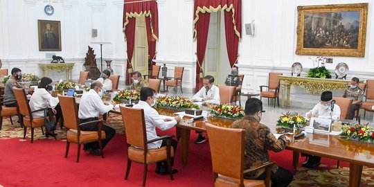 Jokowi: Bodoh Sekali, Kita Punya Anggaran Modal Rp526 Triliun Malah Beli Impor