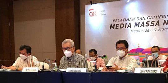 OJK Catat Aset IKNB Capai Rp2.839 Triliun Akhir 2021 | Merdeka.com