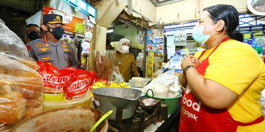 Kapolri Perintahkan Kapolda Cek Setiap Hari Ketersediaan Minyak Goreng