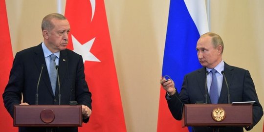 Putin dan Erdogan Sepakat Perundingan Damai Rusia-Ukraina Digelar di Istanbul