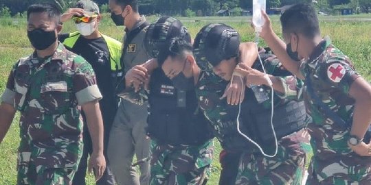 Jenazah Marinir TNI Korban KKB Papua Tiba di Bandara Haluoleo Kendari