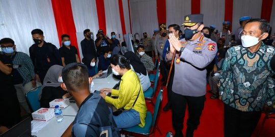 Mendagri Ingatkan Gubernur Segera Distribusikan Vaksin Setelah Disuplai Kemenkes