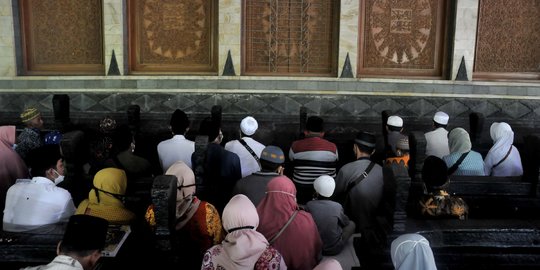 Tradisi Ziarah di Makam Sunan Kalijaga