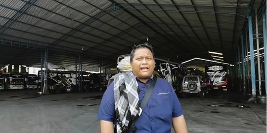 4 Potret Rumah Mewah Haryanto Pemilik Bus, Garasi Luas