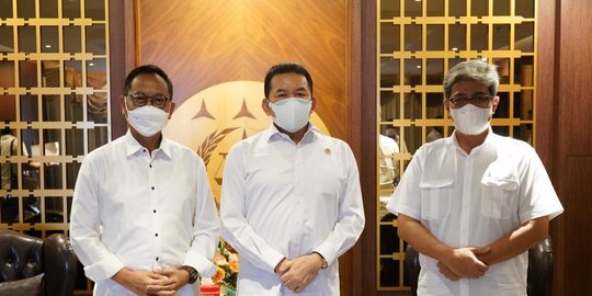 Jaksa Agung Minta Jajaran Gunakan Produk Lokal Minimal 40 Persen di Proyek Daerah