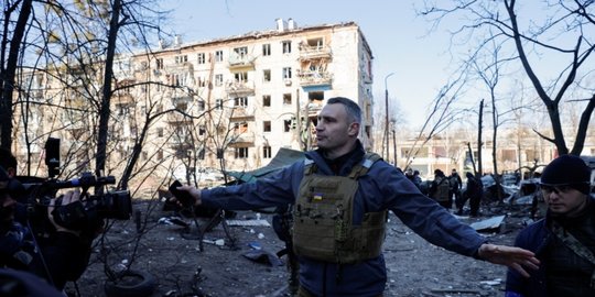 AS Tidak Percaya Rusia Kurangi Operasi Militer di Ukraina Seperti Janji Perundingan