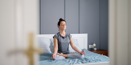 Jenis Meditasi Sebelum Tidur, Tenangkan Pikiran dan Bantu Istirahat yang Nyenyak