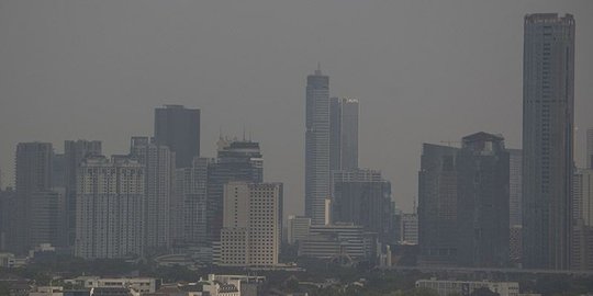 Langit Jakarta Berkabut Akibat Polusi, Begini Penjelasan BMKG