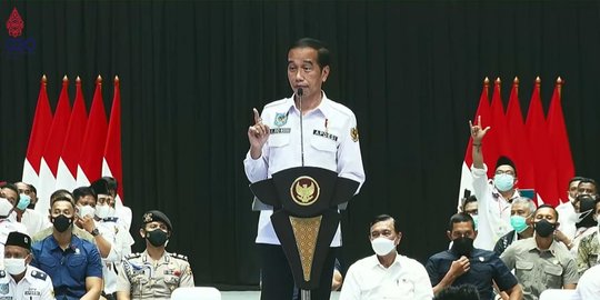 Tarik Wisatawan, Jokowi Ingin Ajang Seni Budaya Rutin Digelar di Tempat Wisata