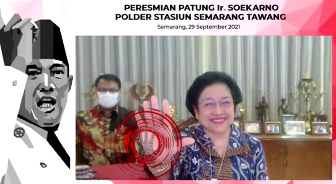 megawati resmikan patung soekarno di stasiun tawang