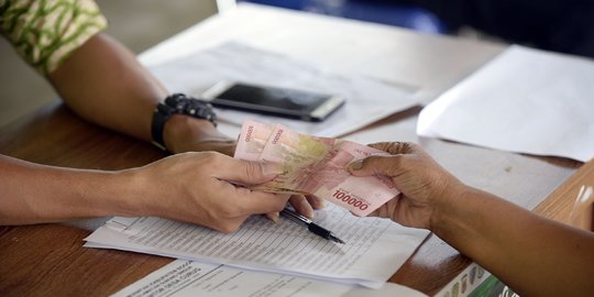 Catat, ini Cara dan Syarat Dapat BLT Minyak Goreng Rp100.000 per Bulan