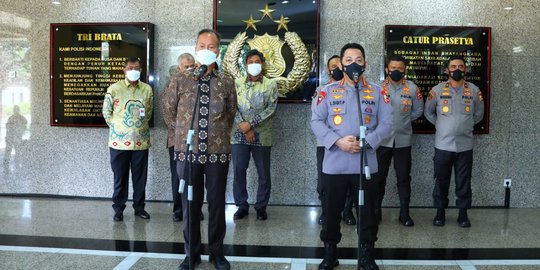 Kapolri: Modus Kemas Ulang Minyak Goreng Curah jadi Premium, Muncul Merek-Merek Baru