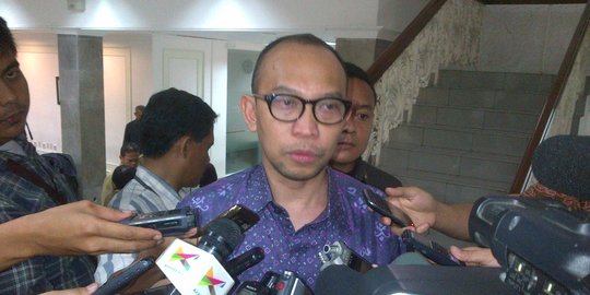 Chatib Basri: Pertamina Tetap Nombok Meski Harga pertamax Naik Jadi Rp12.500/Liter